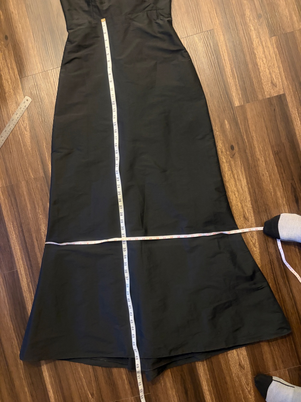 Women’s formal black floor length halter gown dress - Picture 15 of 16